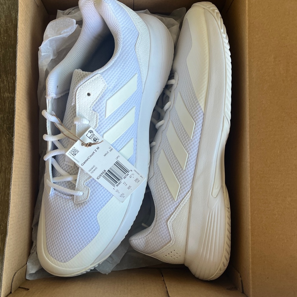 NEW! Adidas Men's White Athletic Tennis/Shoes